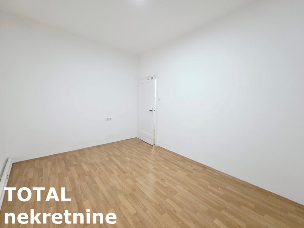 Slika 2 - Stan,NOVI SAD,CENTAR,kv: 54.00, € 126000, ID: 1103176
