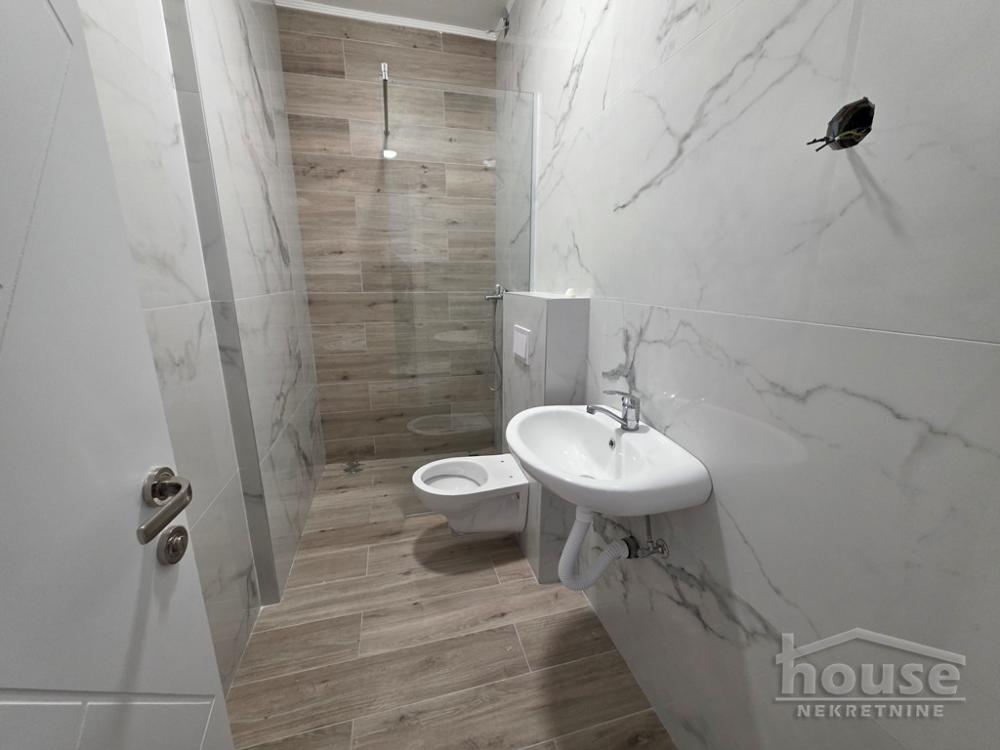 Slika 9 - Stan,PETROVARADIN,CENTAR,kv: 89.00, € 178000, ID: 1061746