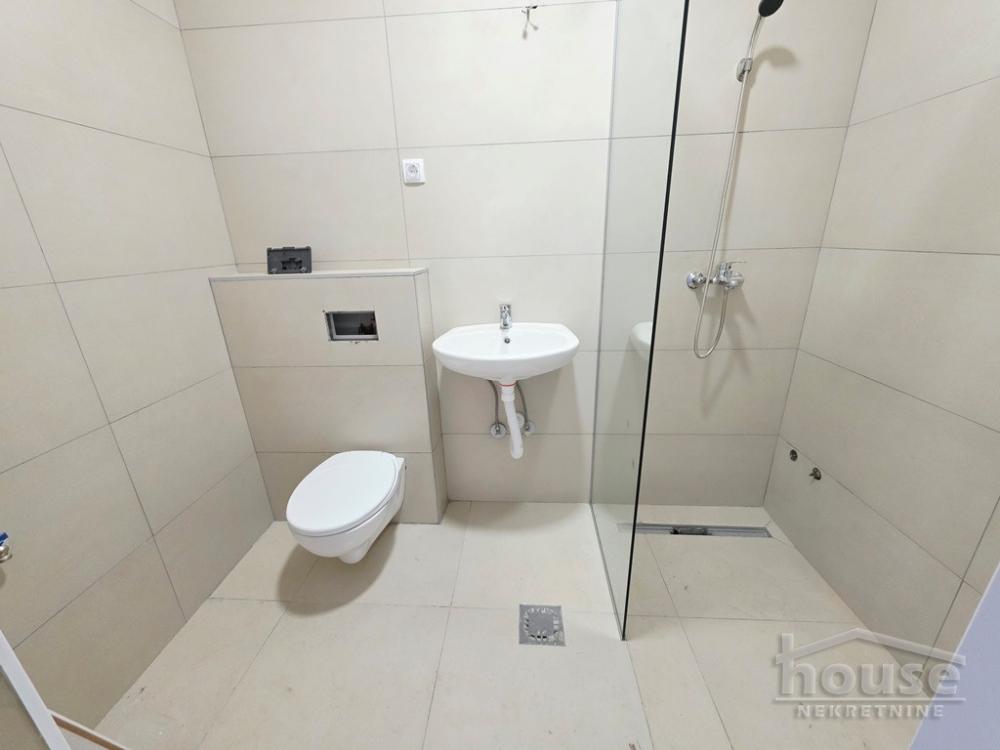 Slika 6 - Stan,PETROVARADIN,CENTAR,kv: 93.00, € 186000, ID: 1064869