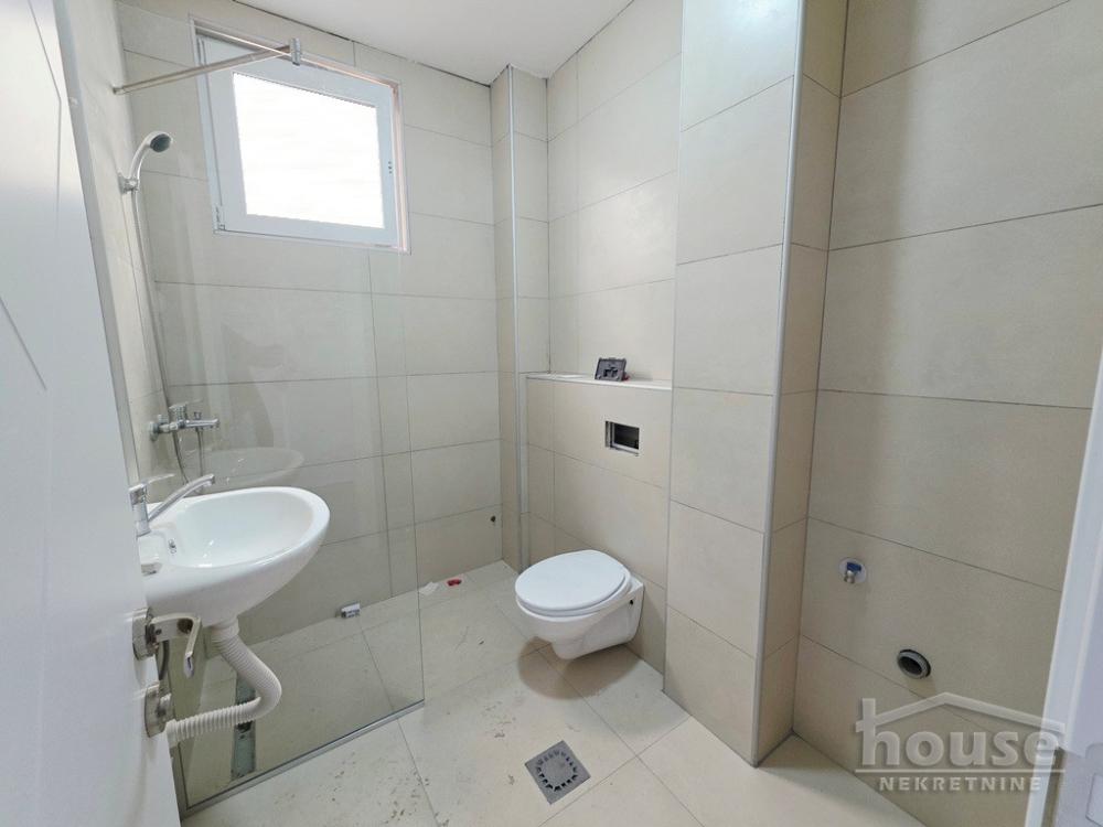 Slika 4 - Stan,PETROVARADIN,CENTAR,kv: 93.00, € 186000, ID: 1064869
