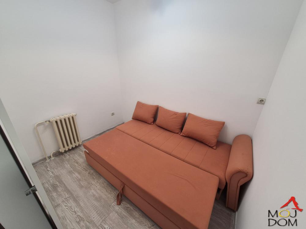 Slika 3 - Stan,NOVI SAD,CENTAR,kv: 30, € 91000, ID: 1032884