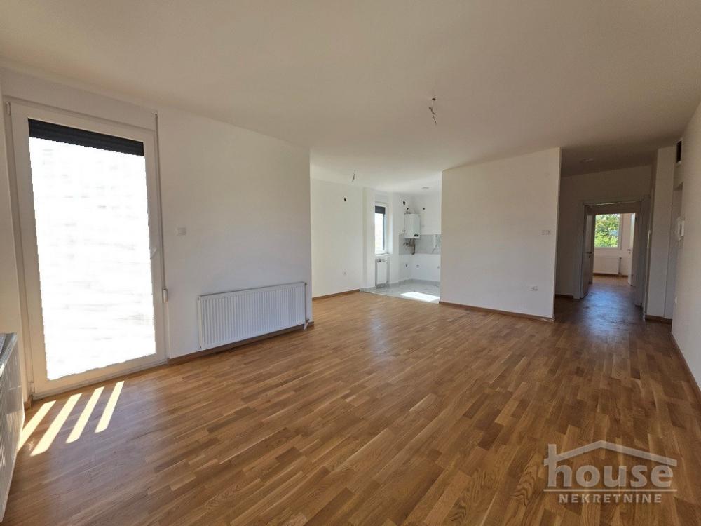 Slika 1 - Stan,PETROVARADIN,CENTAR,kv: 89.00, € 178000, ID: 1061745
