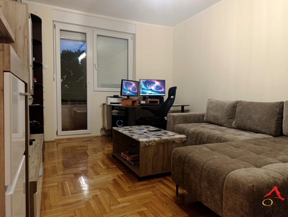 Slika 1 - Stan,NOVI SAD,BULEVAR EVROPE,kv: 47, € 149350, ID: 1032868