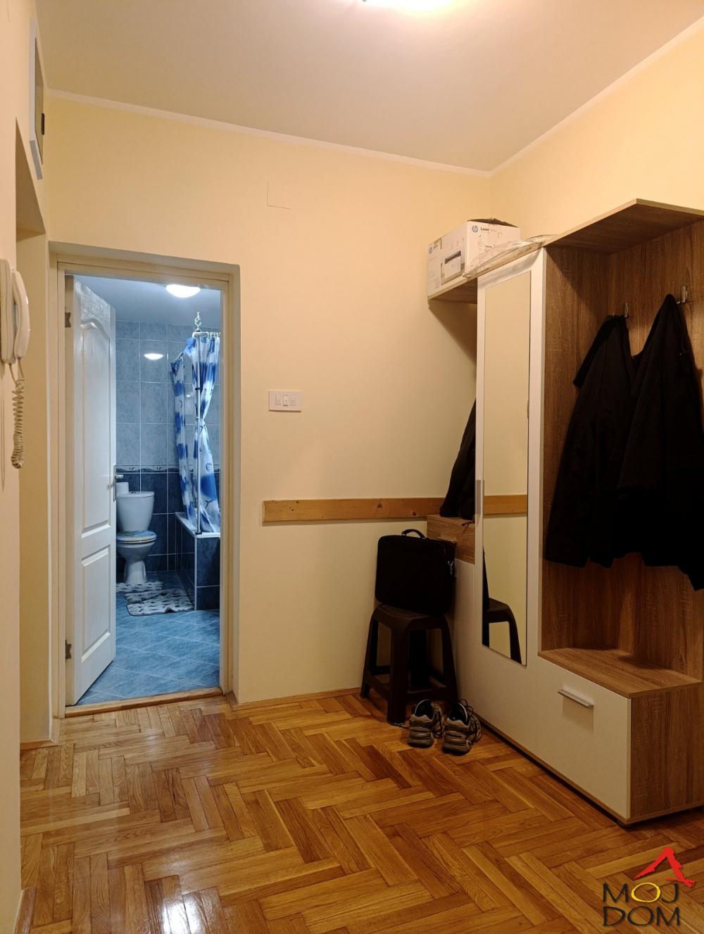 Slika 7 - Stan,NOVI SAD,BULEVAR EVROPE,kv: 47, € 149350, ID: 1032868