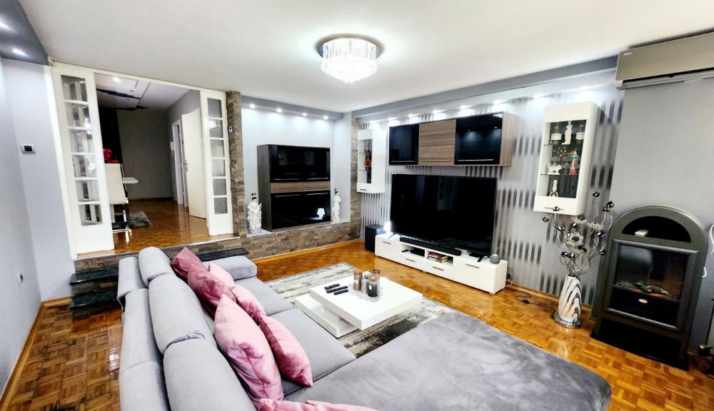 Slika 3 - Stan,NOVI SAD,LIMAN 3,kv: 90.00, € 309000, ID: 1058252