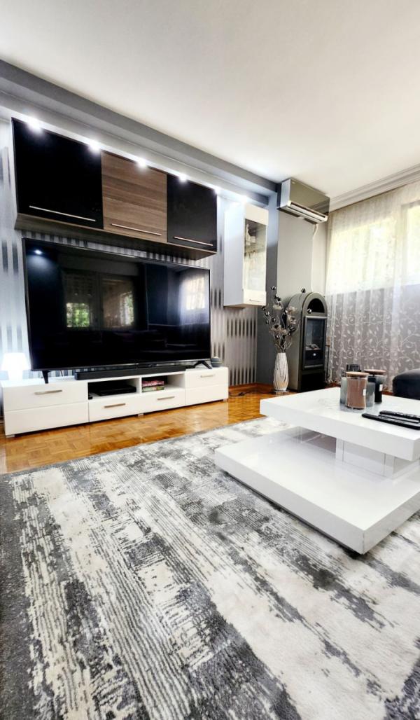 Slika 2 - Stan,NOVI SAD,LIMAN 3,kv: 90.00, € 309000, ID: 1058252