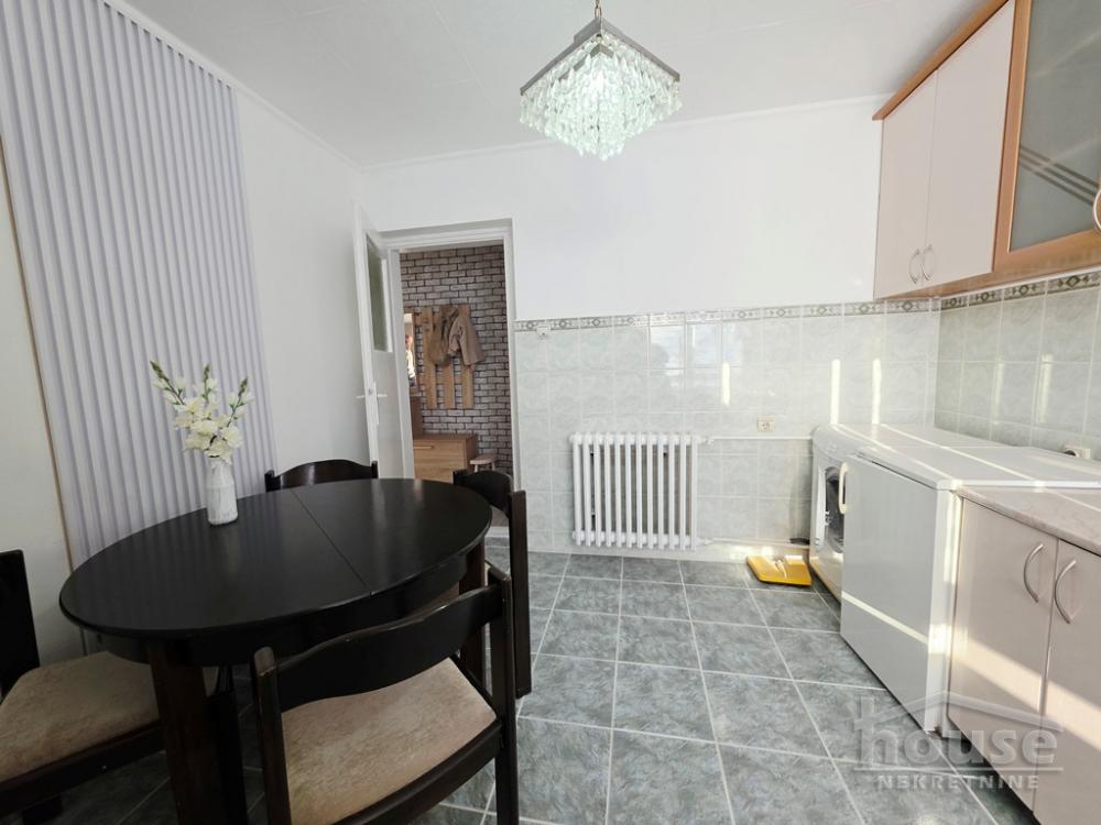 Slika 5 - Stan,NOVI SAD,SATELIT,kv: 33.00, € 100000, ID: 1066124