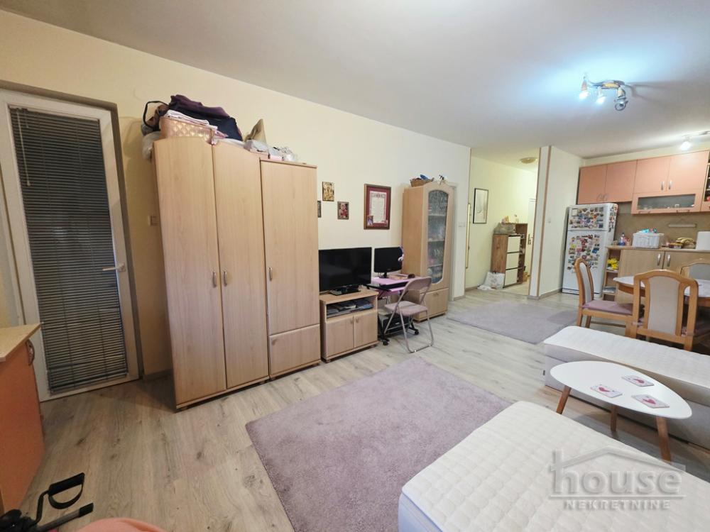 Slika 3 - Stan,NOVI SAD,NOVA DETELINARA,kv: 55.00, € 159500, ID: 1066332