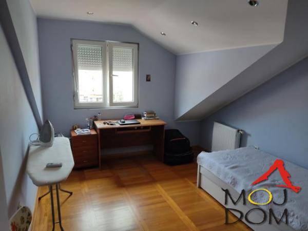 Slika 8 - Stan,NOVI SAD,NOVA DETELINARA,kv: 120, € 206000, ID: 1031651
