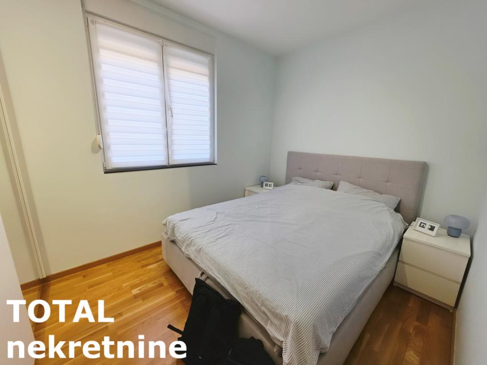 Slika 10 - Stan,PETROVARADIN,ALIBEGOVAC,kv: 80.00, € 168000, ID: 1103181
