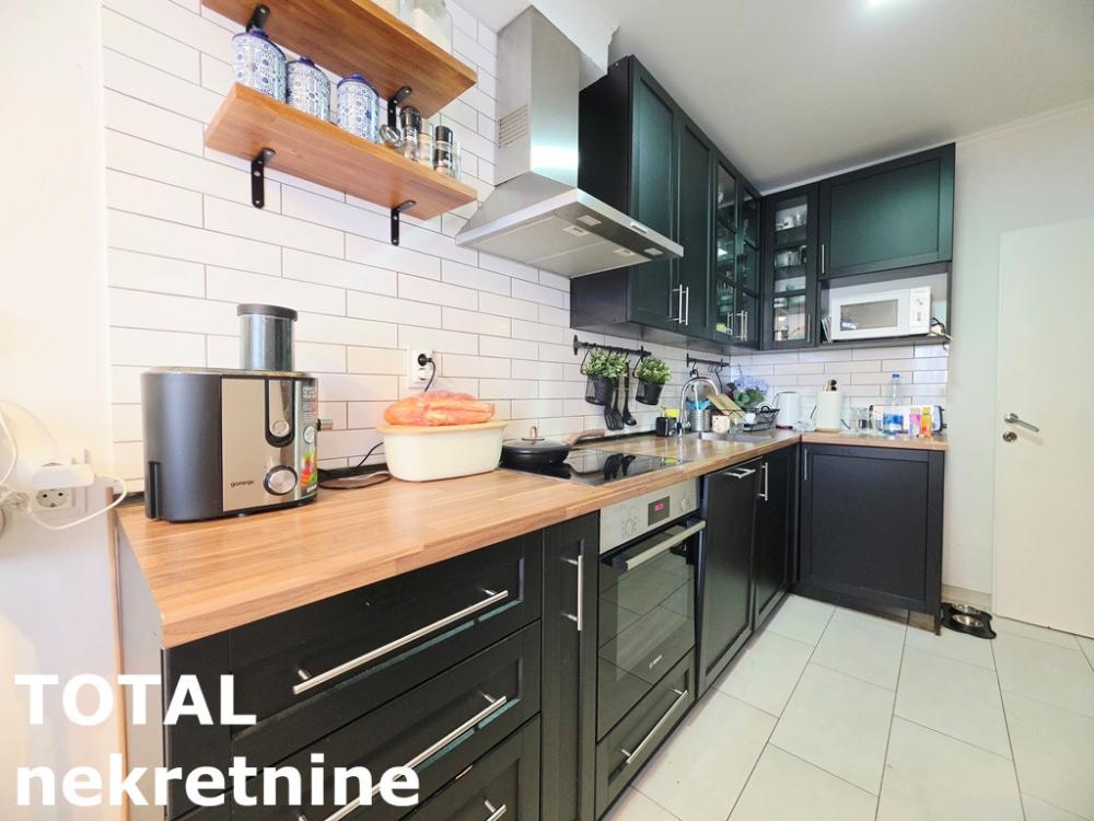 Slika 4 - Stan,NOVI SAD,LIMAN 2,kv: 60.00, € 204000, ID: 1103180