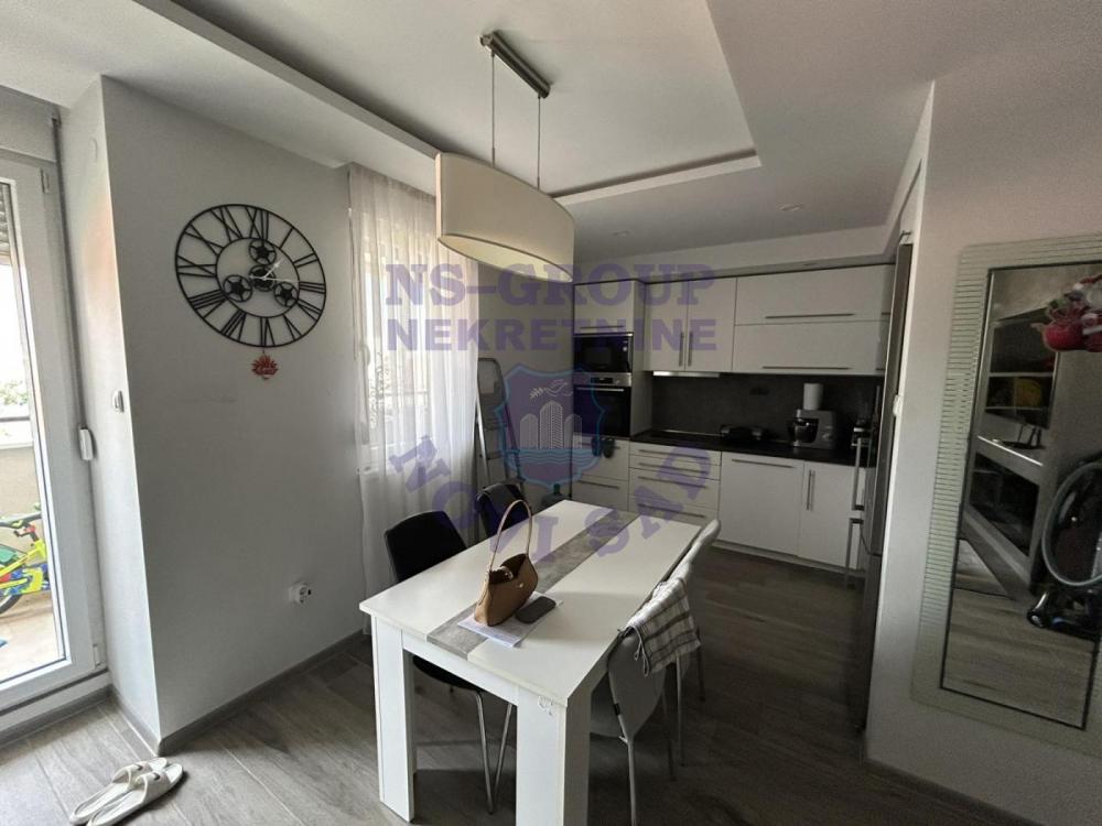 Slika 2 - Četvorosoban, 108m2, sa terasom