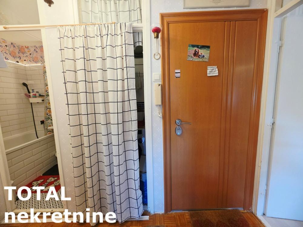 Slika 7 - Stan,NOVI SAD,LIMAN 3,kv: 34.00, € 125000, ID: 1103163