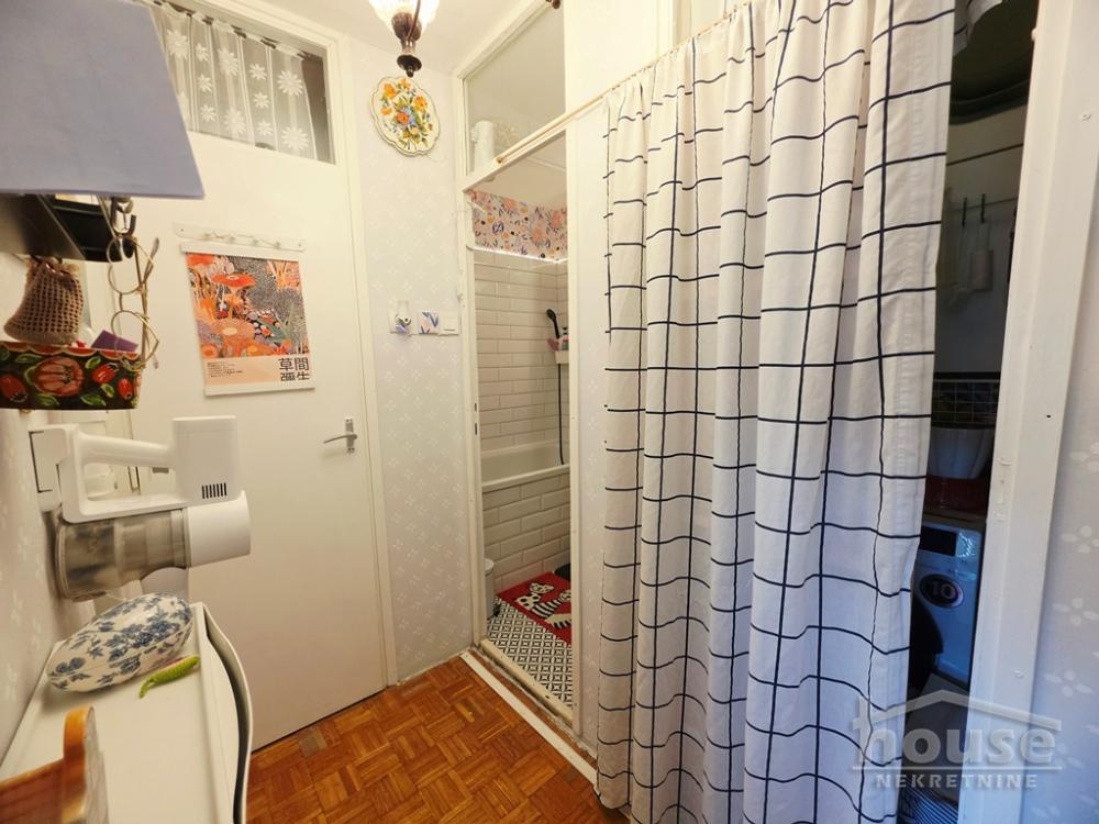 Slika 6 - Stan,NOVI SAD,LIMAN 3,kv: 34.00, € 125000, ID: 1066317