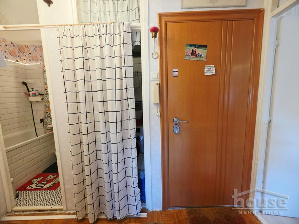 Slika 7 - Stan,NOVI SAD,LIMAN 3,kv: 34.00, € 125000, ID: 1066317