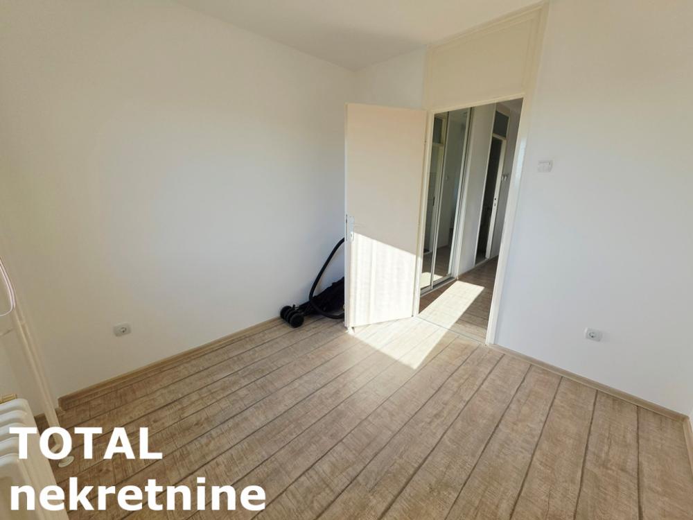 Slika 9 - Stan,NOVI SAD,NOVO NASELJE -  BISTRICA,kv: 72.00, € 180000, ID: 1103147