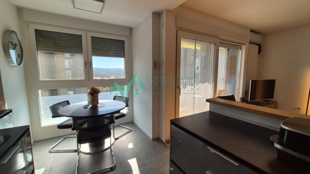 Slika 6 - Novi Sad, Novosadski Kej - Dvoiposoban stan 71m2 (šifra: 1004756) 
