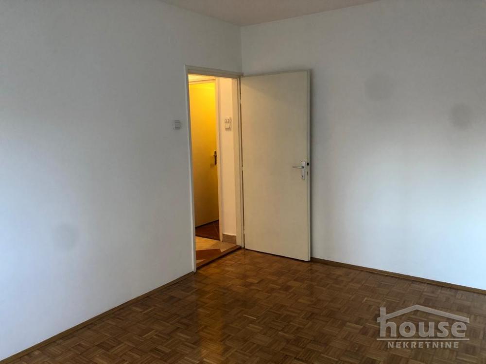 Slika 5 - Stan,NOVI SAD,CENTAR,kv: 45.00, € 150000, ID: 1066325