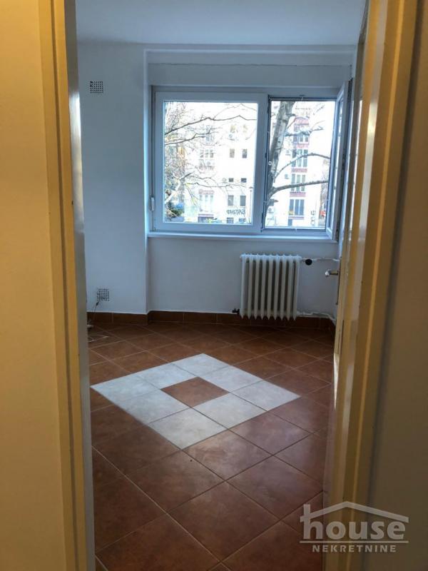 Slika 9 - Stan,NOVI SAD,CENTAR,kv: 45.00, € 150000, ID: 1066325