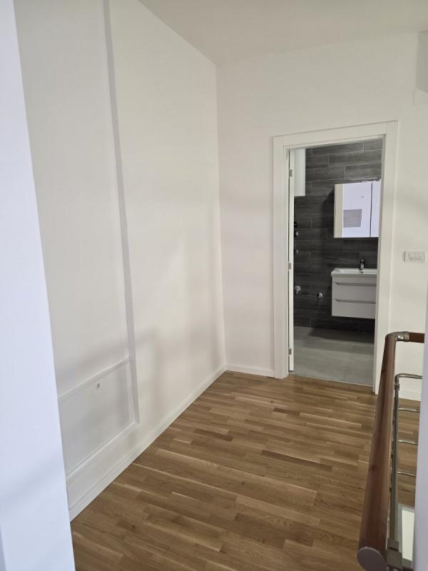 Slika 6 - Stan,NOVI SAD,PETROVARADIN,kv: 68.00, € 149350, ID: 1059763