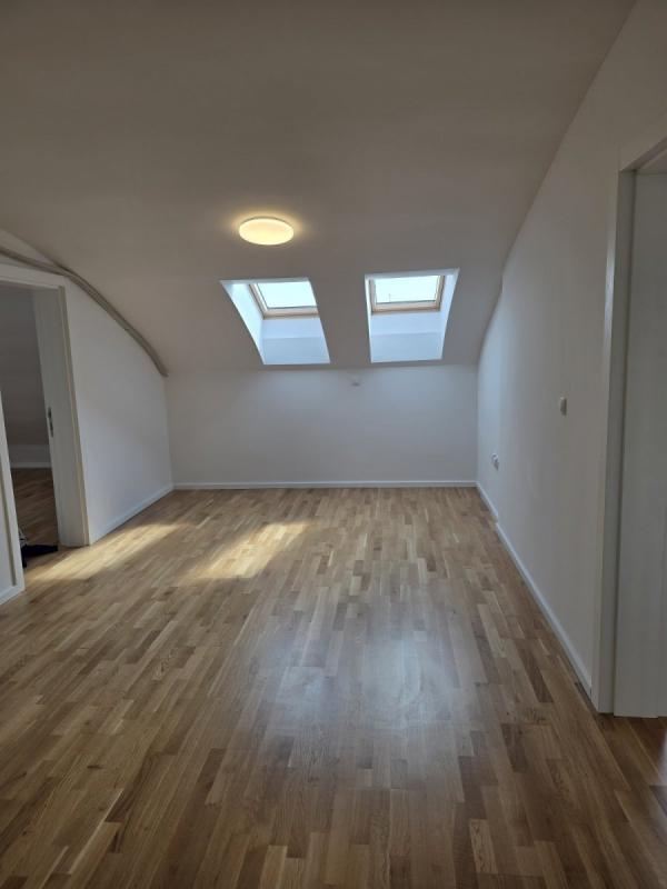 Slika 9 - Stan,NOVI SAD,PETROVARADIN,kv: 68.00, € 149350, ID: 1059763