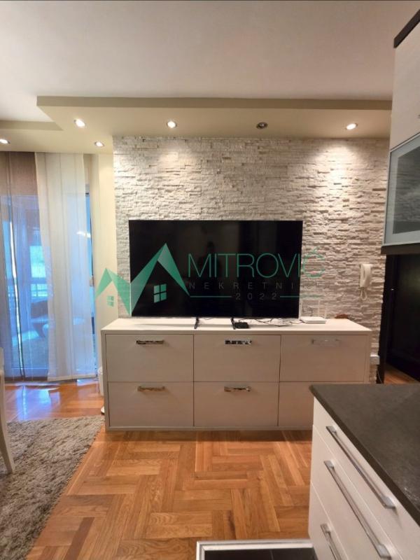 Slika 1 - Podbara – dvosoban stan 40 m², kompletno namešten. (ID:1004757) 