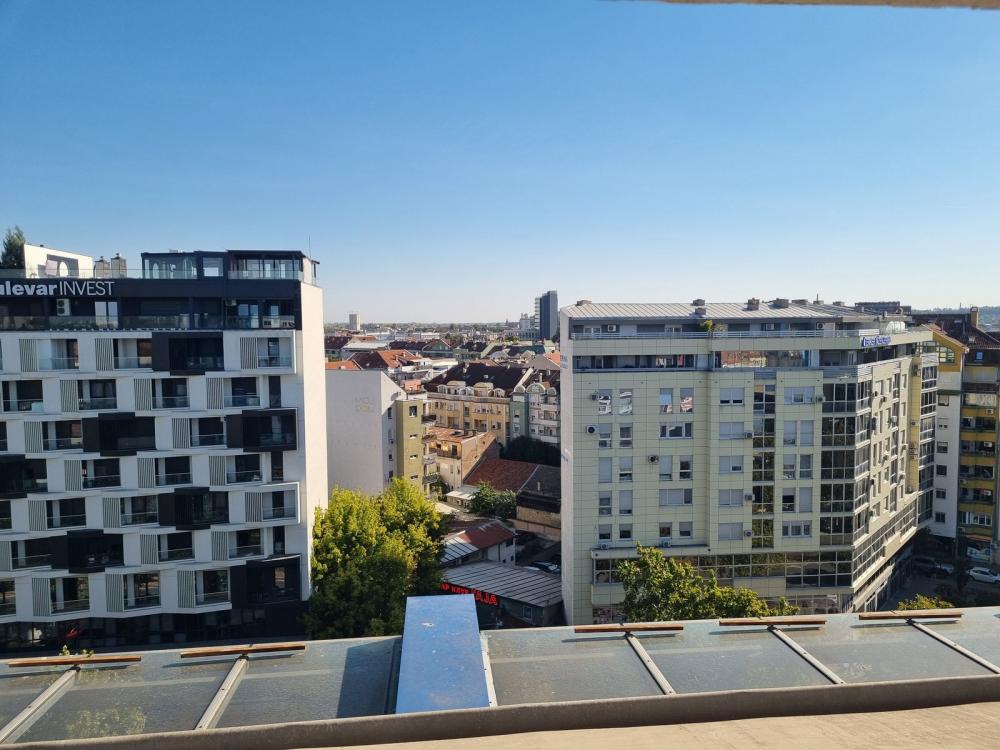 Slika 9 - Jednoiposoban, 29m2, Bulevar oslobođenja Novi Sad