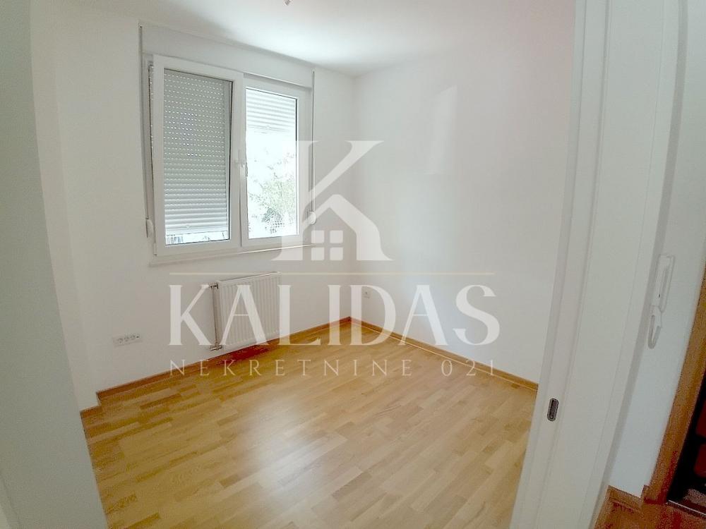 Slika 3 - Stan,NOVI SAD,TELEP,kv: 40, € 128750, ID: 1008908
