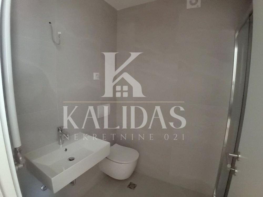 Slika 7 - Stan,NOVI SAD,TELEP,kv: 40, € 128750, ID: 1008908