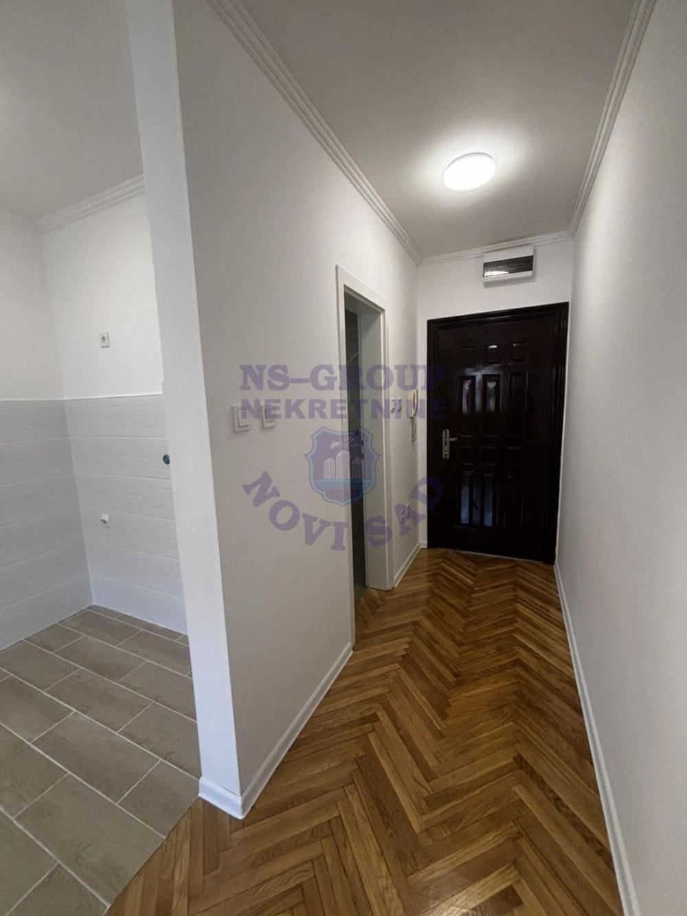 Slika 1 - TOP garsonjera na Detelinari 25m2