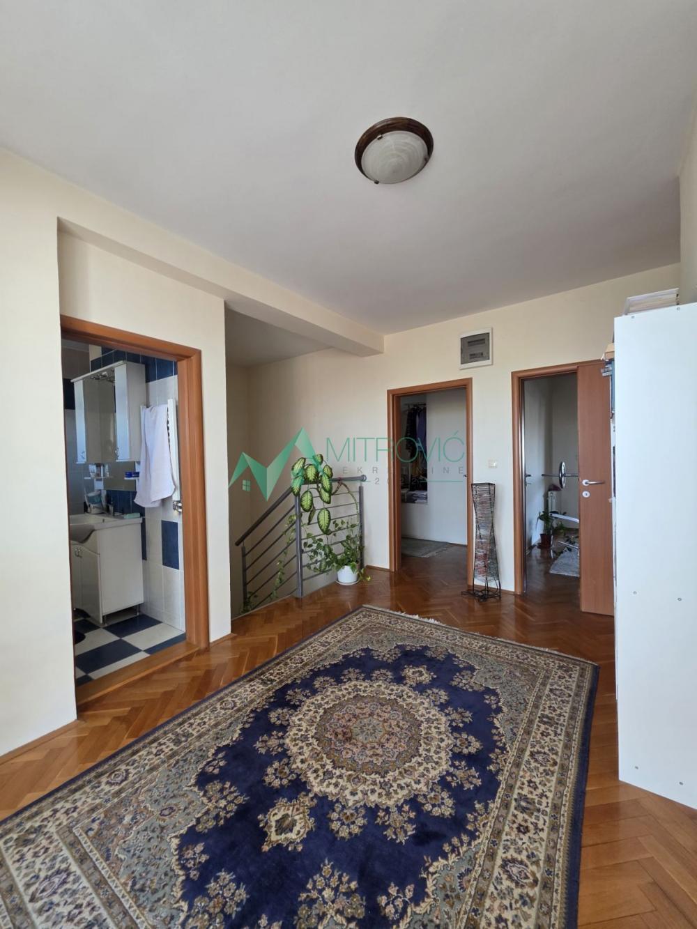 Slika 10 - DUPLEX 148 m² | CENTAR NOVOG SADA | 1.800 €/m²