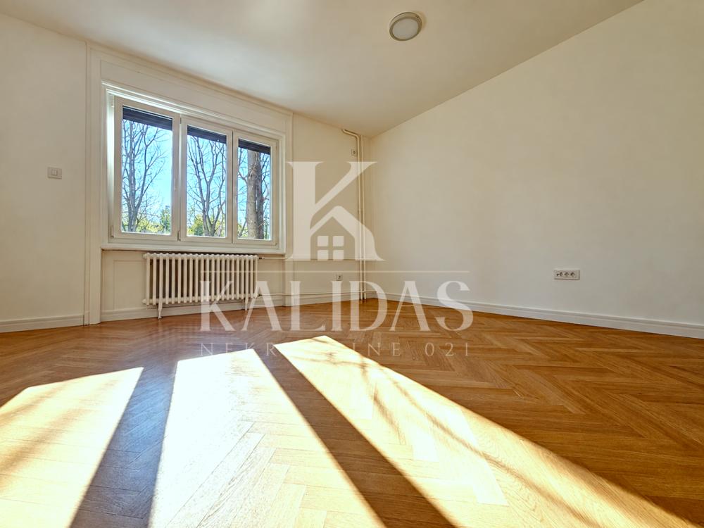 Slika 5 - Stan,NOVI SAD,KEJ,kv: 85, € 302000, ID: 1009037