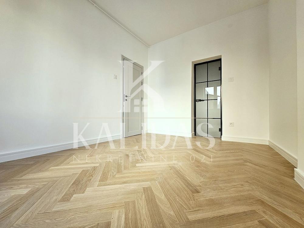 Slika 9 - Stan,NOVI SAD,KEJ,kv: 85, € 302000, ID: 1009037