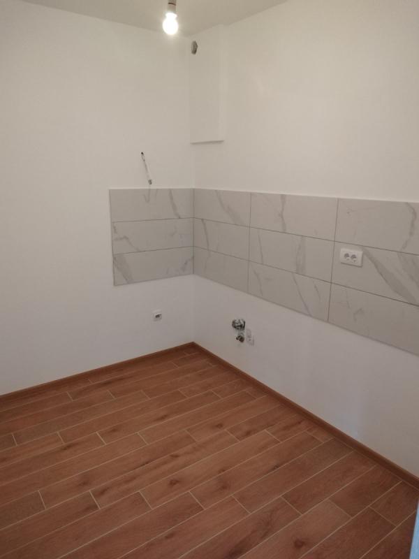 Slika 1 - Stan,NOVI SAD,VETERNIK,kv: 142.00, € 278000, ID: 1058844