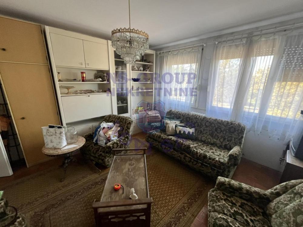 Slika 1 - Jednosoban, 39m2, Liman 3 Novi Sad, sa terasom, ima lift