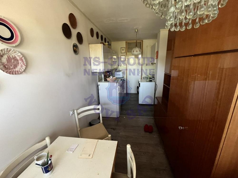 Slika 5 - Jednosoban, 39m2, Liman 3 Novi Sad, sa terasom, ima lift