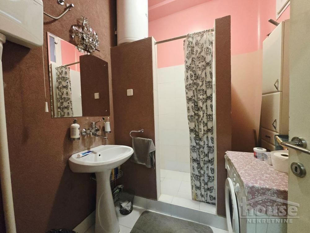 Slika 5 - Stan,NOVI SAD,CENTAR,kv: 30.00, € 130000, ID: 1062121