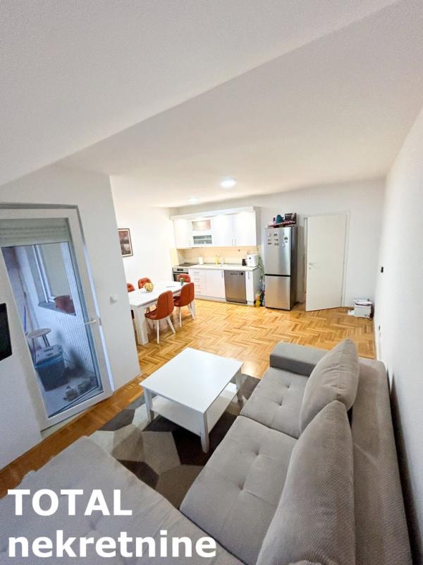 Slika 1 - Stan,NOVI SAD,TELEP,kv: 64.00, € 150000, ID: 1103186