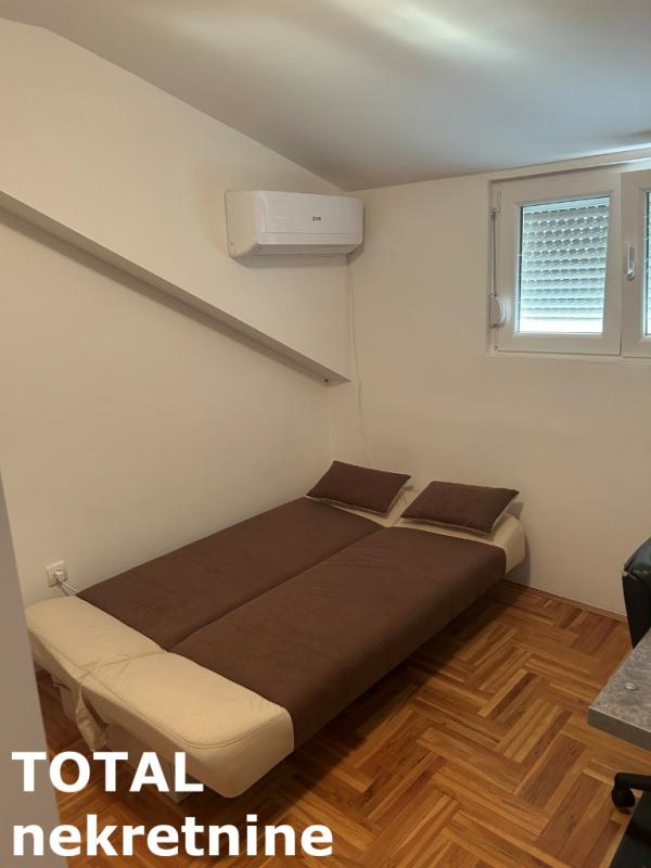 Slika 11 - Stan,NOVI SAD,TELEP,kv: 64.00, € 150000, ID: 1103186