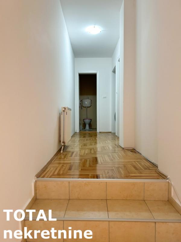 Slika 6 - Stan,NOVI SAD,TELEP,kv: 64.00, € 150000, ID: 1103186