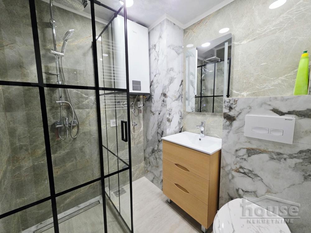 Slika 6 - Stan,NOVI SAD,BULEVAR,kv: 33.00, € 125000, ID: 1066327