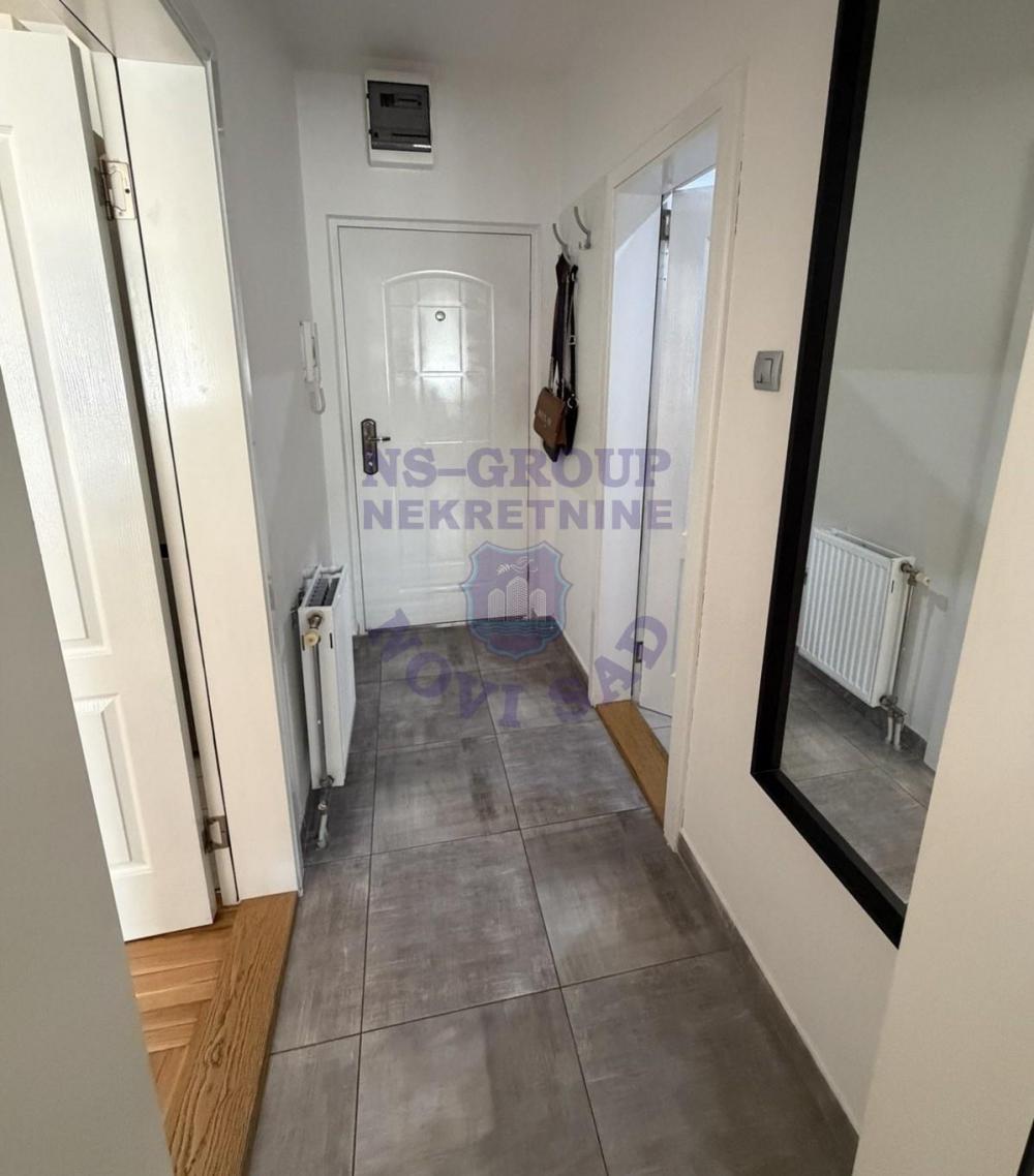 Slika 5 - Dvosoban, 39m2, Nova Detelinara Novi Sad, sa terasom, ima lift