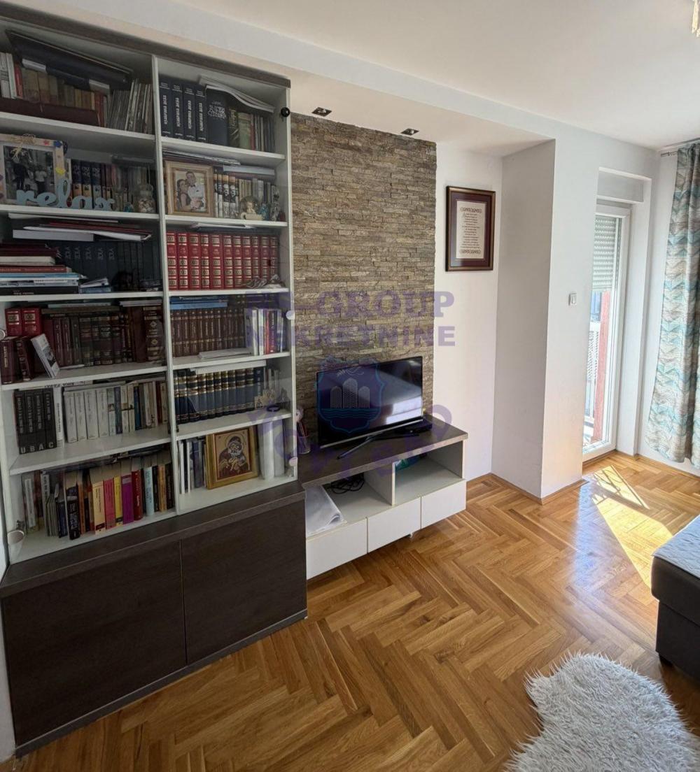 Slika 6 - Dvosoban, 39m2, Nova Detelinara Novi Sad, sa terasom, ima lift