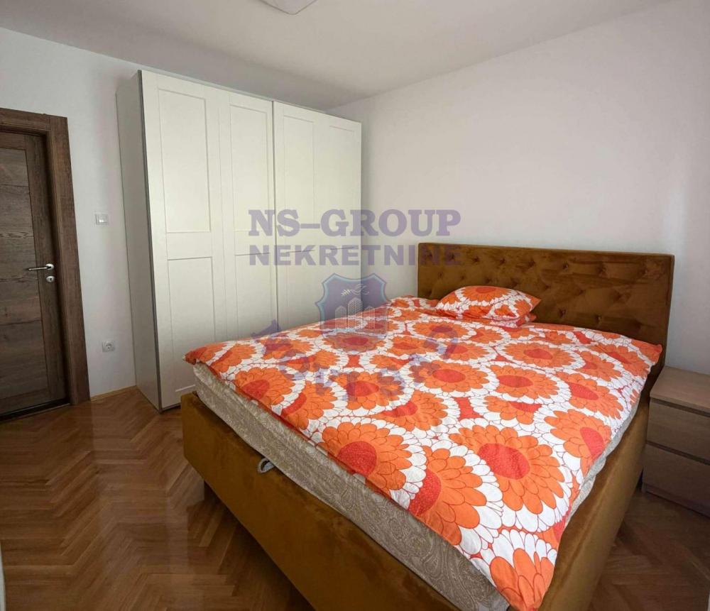 Slika 5 - Fantastičan trosoban na Grbavici - 70m2 ! 