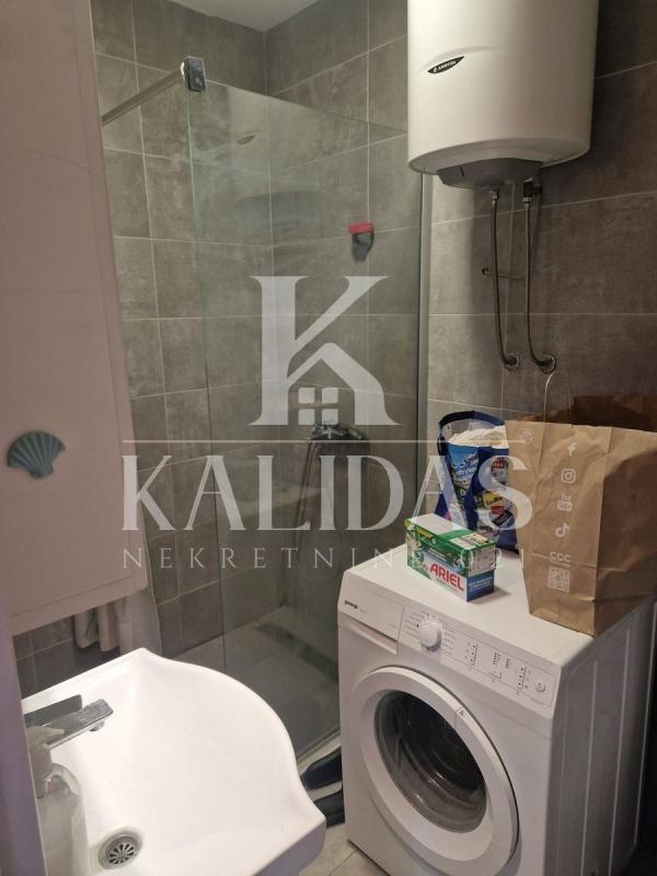 Slika 7 - Stan,NOVI SAD,TELEP,kv: 36, € 92700, ID: 1009043