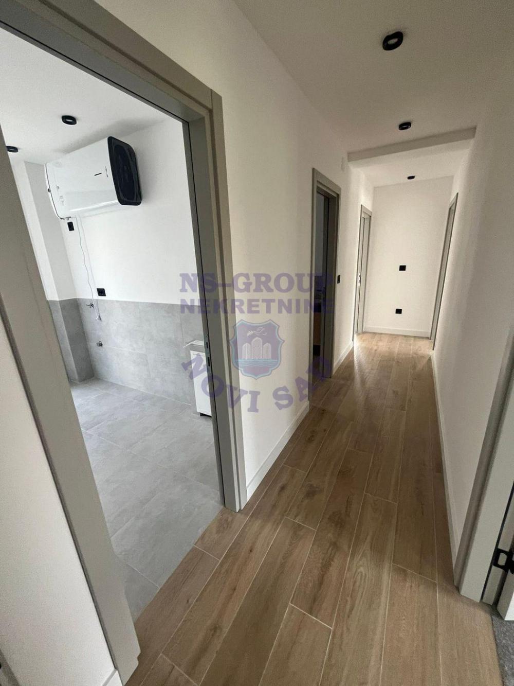 Slika 5 - Petosoban, 201m2, Telep Novi Sad, sa terasom, ima lift