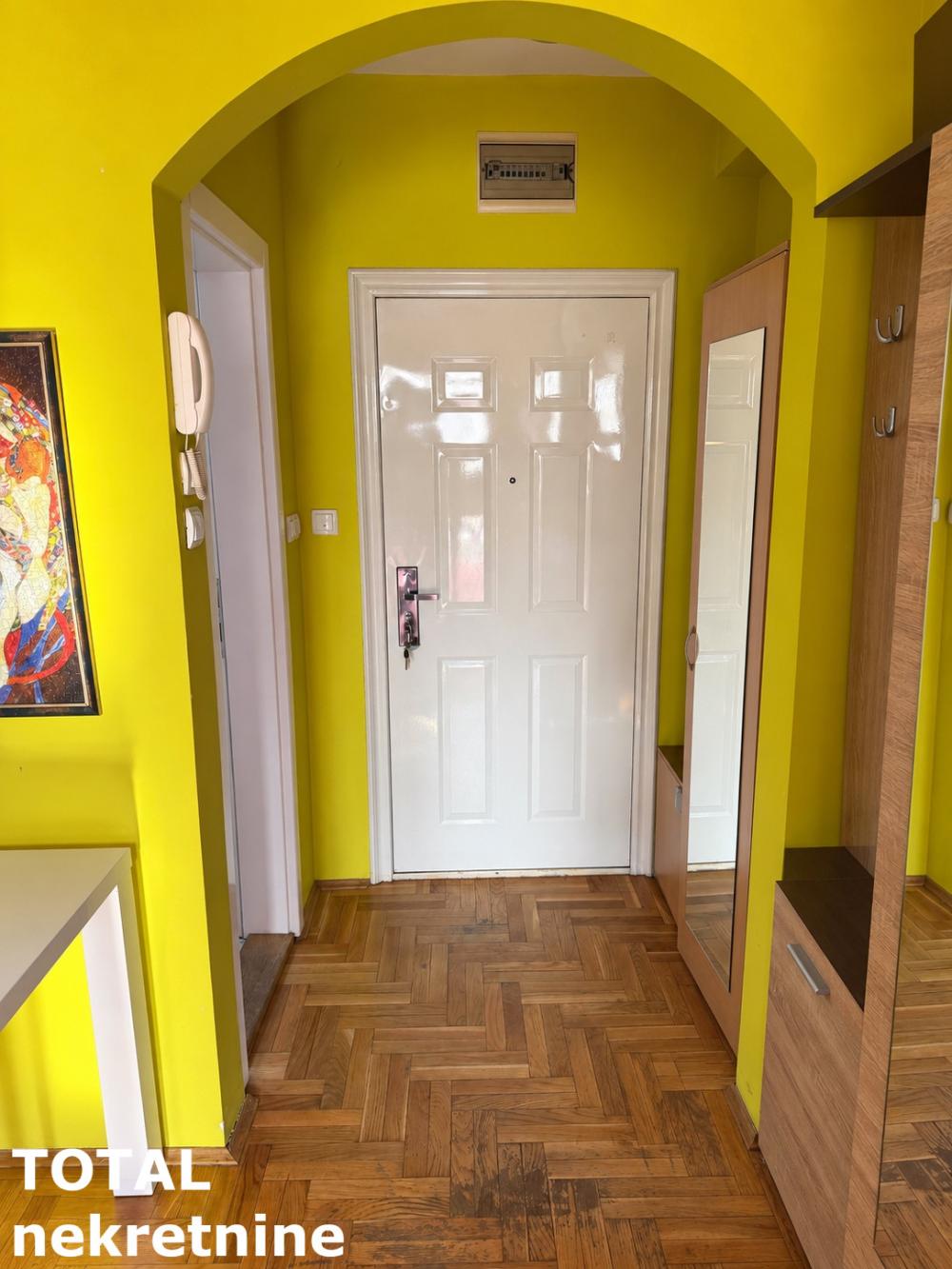 Slika 3 - Stan,NOVI SAD,NOVA DETELINARA,kv: 39.00, € 115000, ID: 1103194