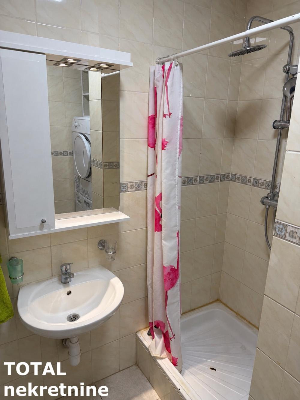 Slika 7 - Stan,NOVI SAD,NOVA DETELINARA,kv: 39.00, € 115000, ID: 1103194