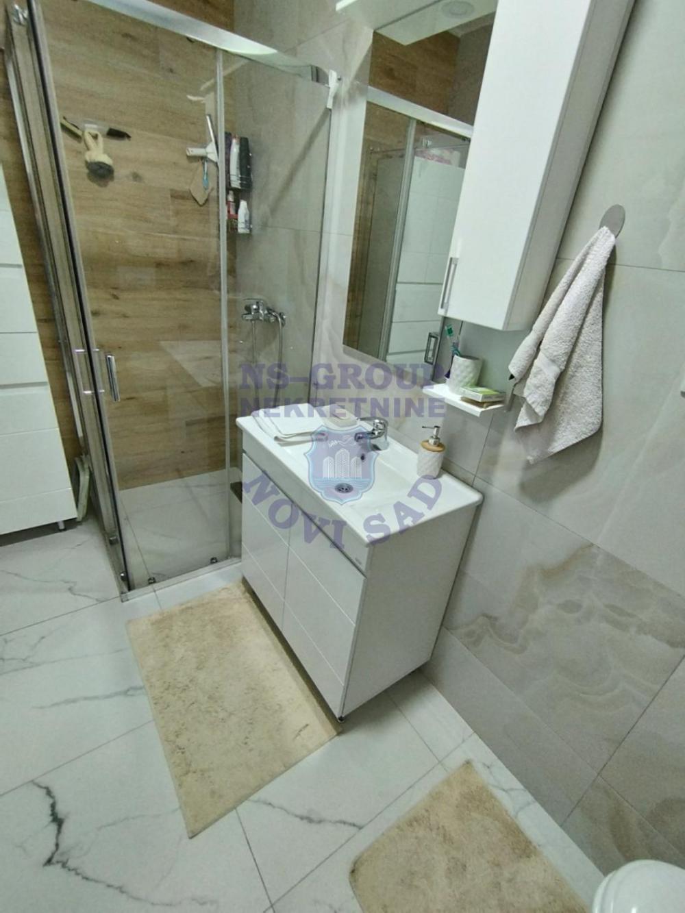 Slika 10 - Odličan, lepo namešten četvorosoban stan, parking, Veternička rampa š. 579106