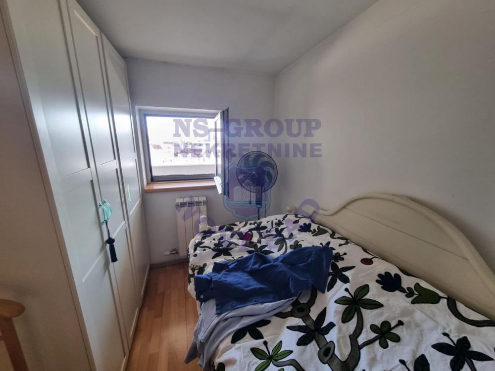 Slika 3 - Jednoiposoban, 29m2, Bulevar oslobođenja Novi Sad, sa terasom, ima lift